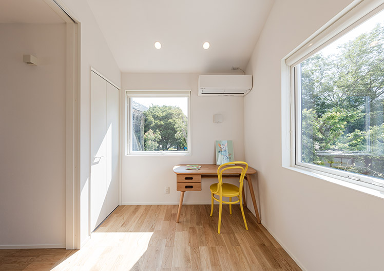 Room2
