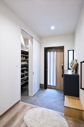 広がる空間、深まる絆 家族の輪が広がる増築リフォーム