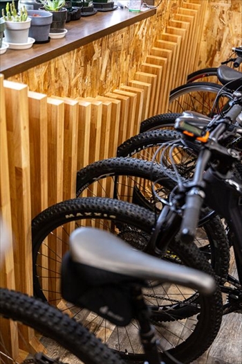 自転車工房はセカンドリビング