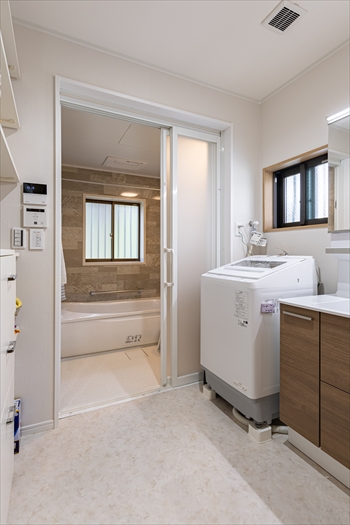 「遠距離」から「平屋」へ　夫婦二人のこれからを支えるワンフロア・リモデル