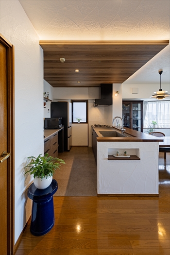 思い出に光を灯す　未来へと続く住まい