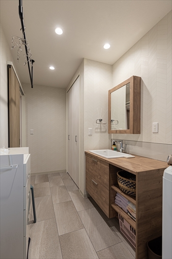 ゆとりと安心を愉しむ、光あふれる住まい